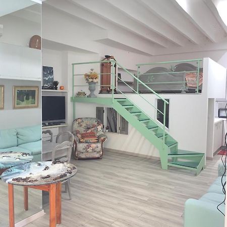 Joli Studio Au Soleil Appartement Menton Buitenkant foto